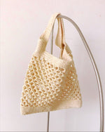 Carica l&#39;immagine nel visualizzatore di Gallery, Borsa da spiaggia bianca a rete all&#39;uncinetto in cotone di que lo que
