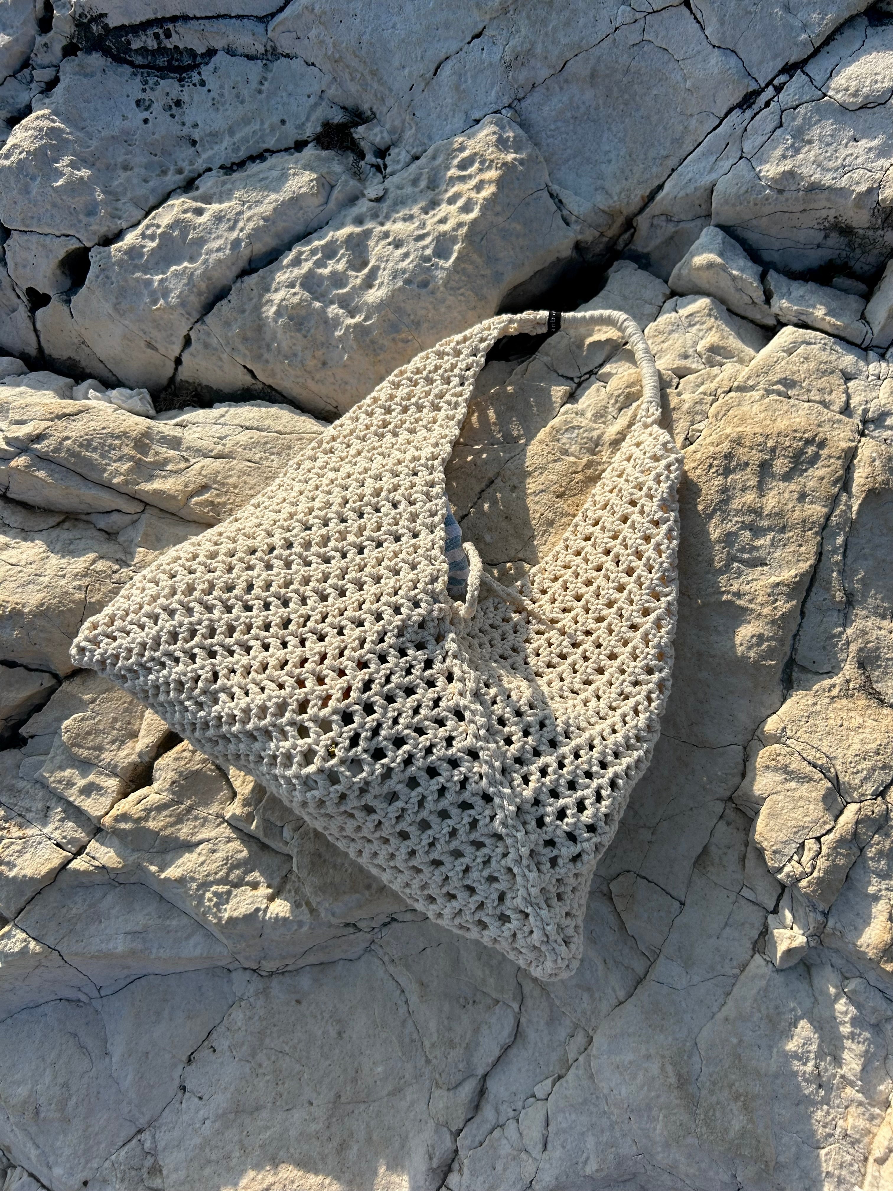 Borsa da spiaggia all'uncinetto bianca o bianco panna in cotone 