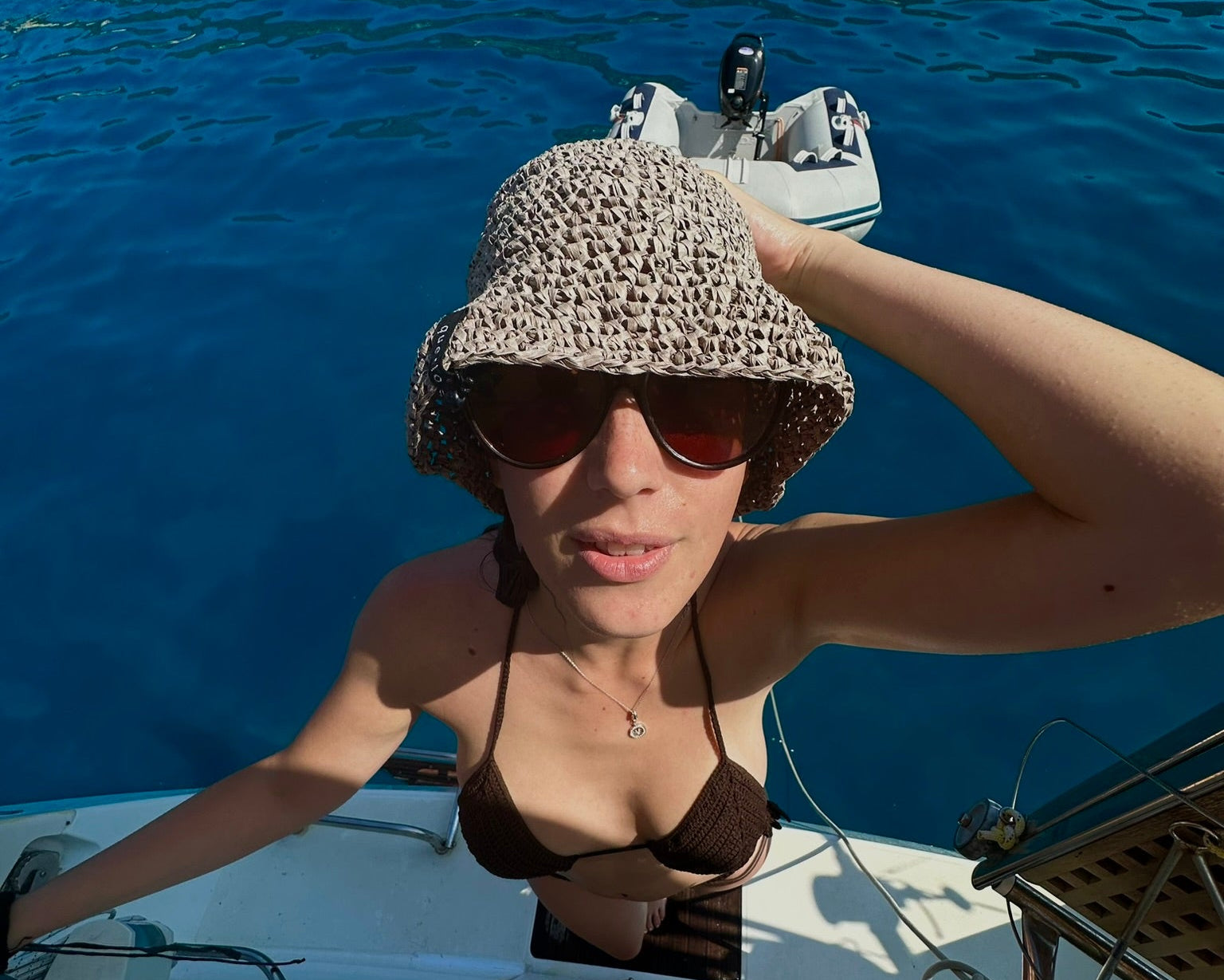 Cappello da pescatore da spiaggia grigio in raffia o paglia 